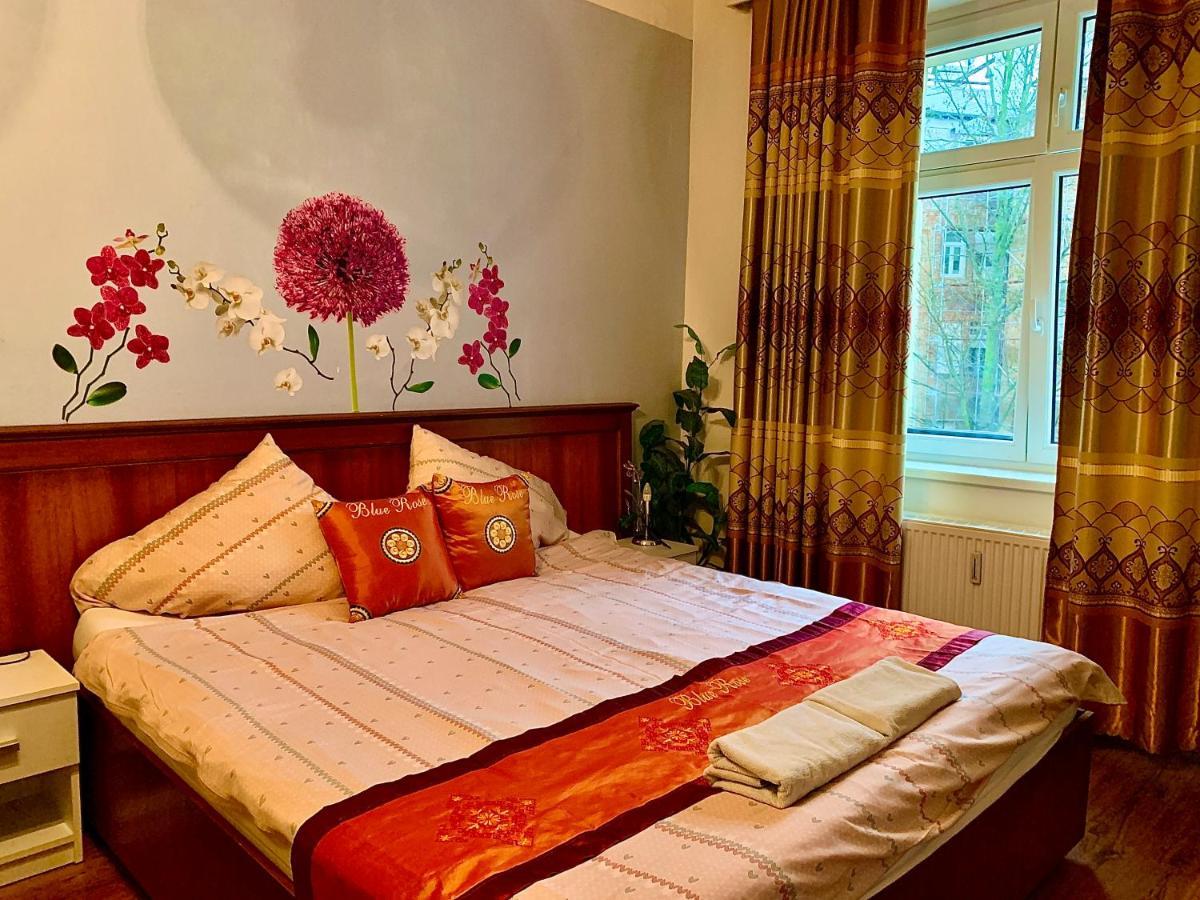 Blue Rose Apartman Karlsbad Exteriör bild